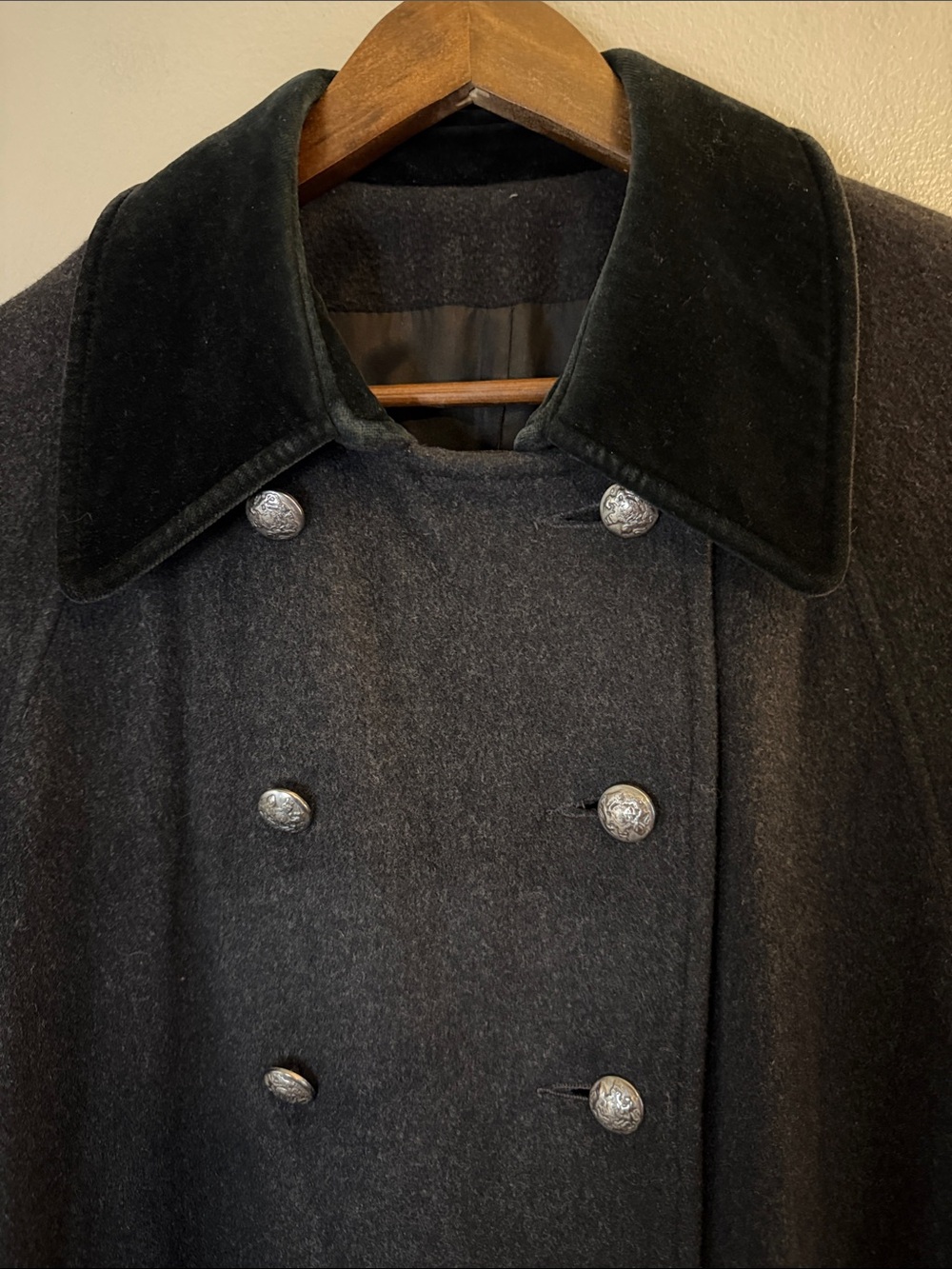 Anne Klein II Black Wool Angora Long Military Coat Double Breasted Size 8 - Picture 7 of 9